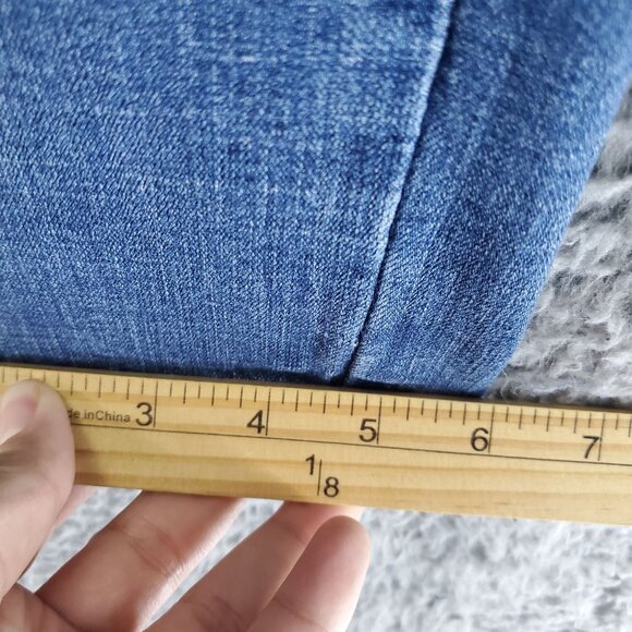 Levis Jeans Womens 33 Blue 311 Shaping Skinny Denim Stretch - Picture 8 of 11